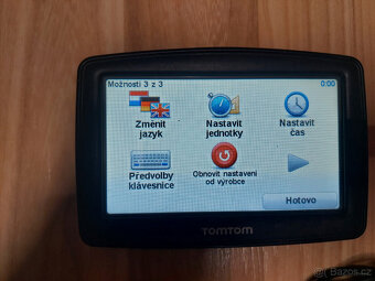 TomTom XL - 4ET03, 4.3", interní paměť, baterie drží - 5