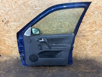 PRAVÉ PŘEDNÍ DVEŘE VW POLO 1999-2001 - 5