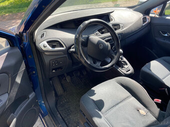 Renault Megan Scenic - 5