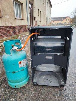 Plynový ohřívač Plein Air s plynovou láhví. - 5