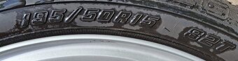 15" mercedes "A" 5,5j et 54 letní pneu - 5