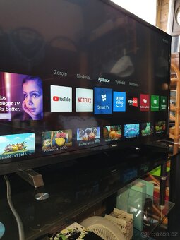 Prodám LED Smart TV Philips 82cm, DVB T2, WiFi, OnePlay - 5