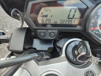 Yamaha FZ1N - 5