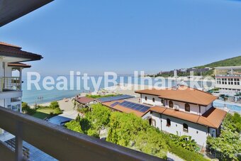 Prostorný apartmán 3+kk s terasou u moře–Elenite-Sveti Vlas - 5