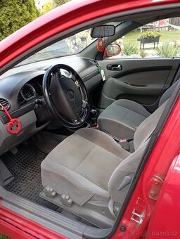 Chevrolet Lacetti - 5