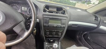 Octavia 2 rs 2.0 tdi combi dily z celeho vozu - 5