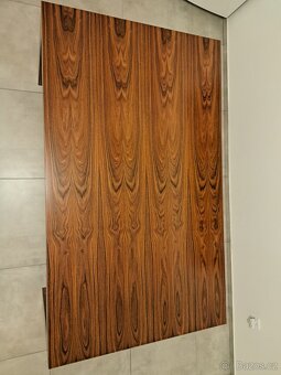 Jídelní stůl masiv - 5