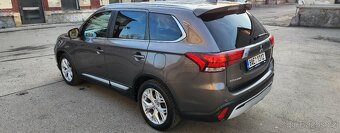 Mitsubishi Outlander, 2.0iMIVECAUTOMAT4x41ČR7míst - 5