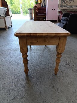 Nový borovicový masivní stůl. - 5