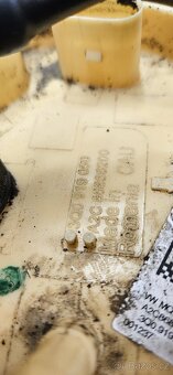 Čerpadlo nádrže 3Q0 919 050 - 5