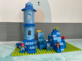 Lego Duplo modrý hrádek - 5