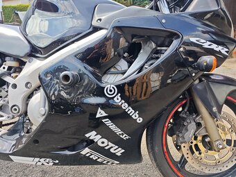 Honda CBR 600f 2002 - 5