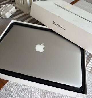 Apple MacBook Air - 5