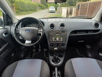 Benzínový Ford Fusion 1.4 FACELIFT rok 2012 - 5