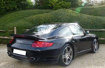 Porsche 911 Turbo (997) – 480 koní - 5