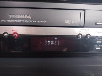 Toshiba RD-XV47 Videorekordér/HDD/DVD rekordér (2007) - 5