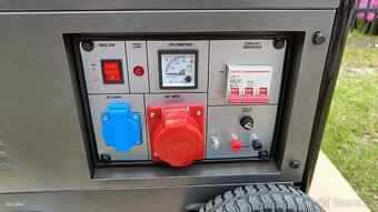 Benzínový generátor DORFBACH - 5