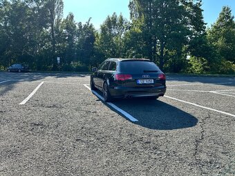 AUDI S6 5.2 V10 - 5