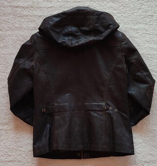 Zánovní KARA kožená buda, vel. 38 s kapucí - 5