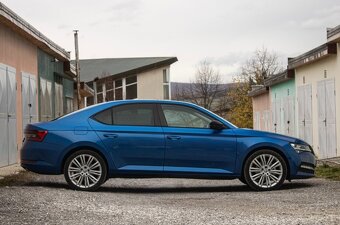 Škoda Superb 2.0 TDI DSG Style - 5