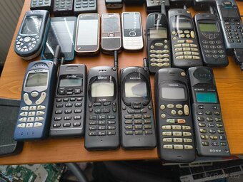 32x Retro GSM telefony Nokia, Siemens, Ericsson - 5