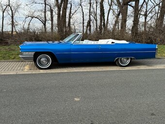 Cadillac DeVille Convertible 1965 - 5