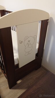 Dětská postýlka Drewex Medvídek a motýlek -stahovací bočnice - 5