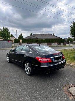MERCEDES BENZ E350 COUPE - 5