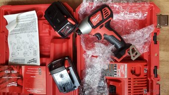 aku rázový utahovák 1/4" Hex Milwaukee M18 - 5