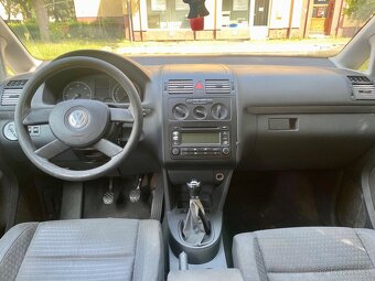 Volkswagen Touran 2.0TDi 103kw 2005 - 5