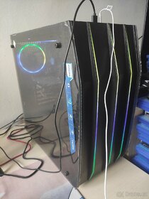 Herní počítač, monitor - 5