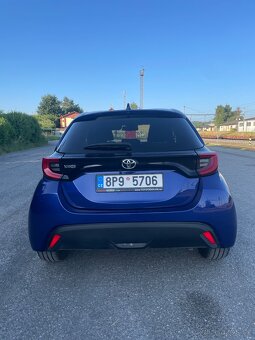 Toyota Yaris 1.5 92kw Automat + výbava ( rv. 2022 ) - 5