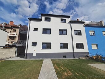 Prodej novostavby 2+1 - poslední byt v domě - 5