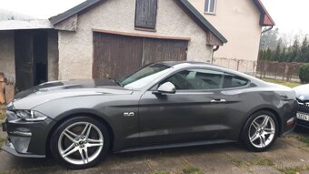 Ford Mustang 5.0 V8 330kW r.v. 2020 EU VERZE - 5