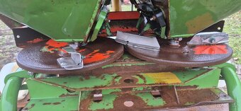 Rozmetadlo průmyslových hnojív Amazone ZA-F 1004r - 5