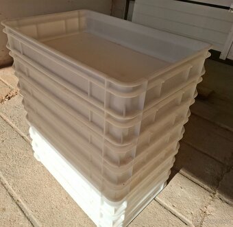 Plastové přepravky potravinářské. - 5