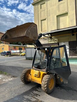 JCB Smykový nakladač - 5