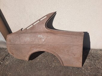 Fiat 128 SL Coupe kapota blatník - 5