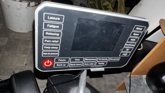 Masážní křeslo - 5