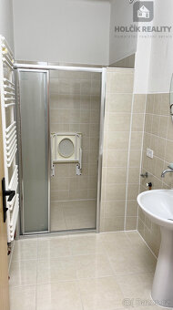 prodej bytu 3+1 70 m2 Krnov - 5