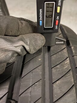 Letní pneu 4ks Michelin 215/60/17 85% - 5