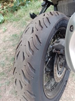 Suzuki V-Strom DL 1000 XT - 5