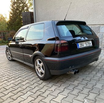 VW Golf 3 GTI 2.0 Color Concept - 5
