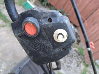 ELEKTRICKÁ SEKAČKA LEVITA LM 32 K - 5