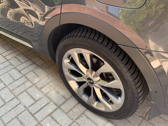 Kia Sorento 2.2 CRDi, 2021 – maxiální výbava, 7 míst, D - 5