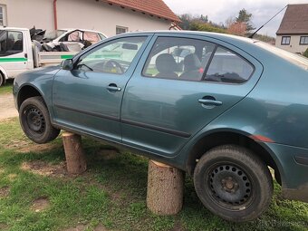 Veškeré díly Škoda octavia 2 1.6 FSI 85kw - 5
