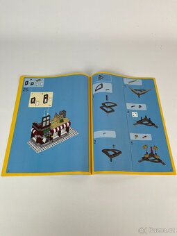 Lego 10199 Winter Toy Shop - 5