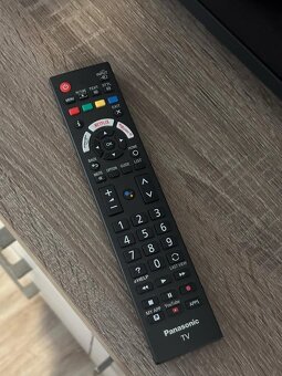 LED TV Panasonic 4k - 5