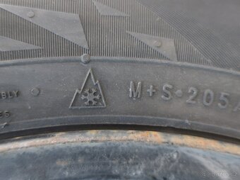 Zimní pneu NOKIAN 205/60 R16 DOT 43/24 - 5