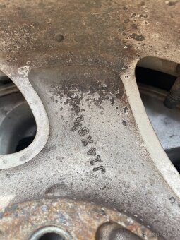 Letní sada kol 14x5,5J 4x100 originál Nissan - 5